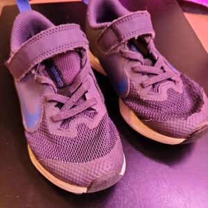 Nike Blue and‎ Gray Velcro Little boys shoes size 11